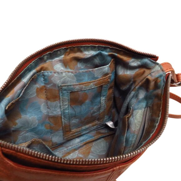 Crossbody Buttery Soft All Leather Outer Very Good Condition - Picture 9 of 10